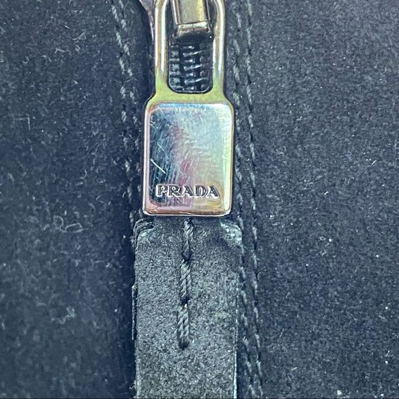 Dark Knight: Prada suede ankle boots. Made in Italy - Picture 15 of 15